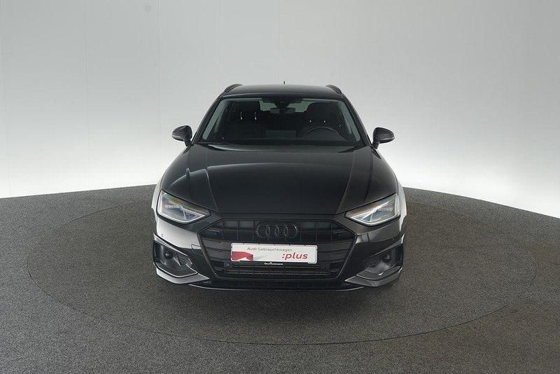 Gebraucht Audi A4 Advanced Plus 150 PS (110 kW) 2022 Brillantschwarz Kombi
