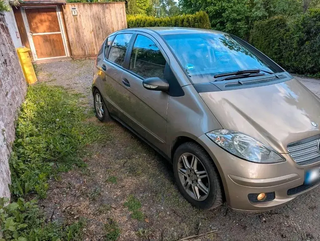 Gebraucht Mercedes A170 Classic 116 PS (85 kW) 2008 Gold Kleinwagen