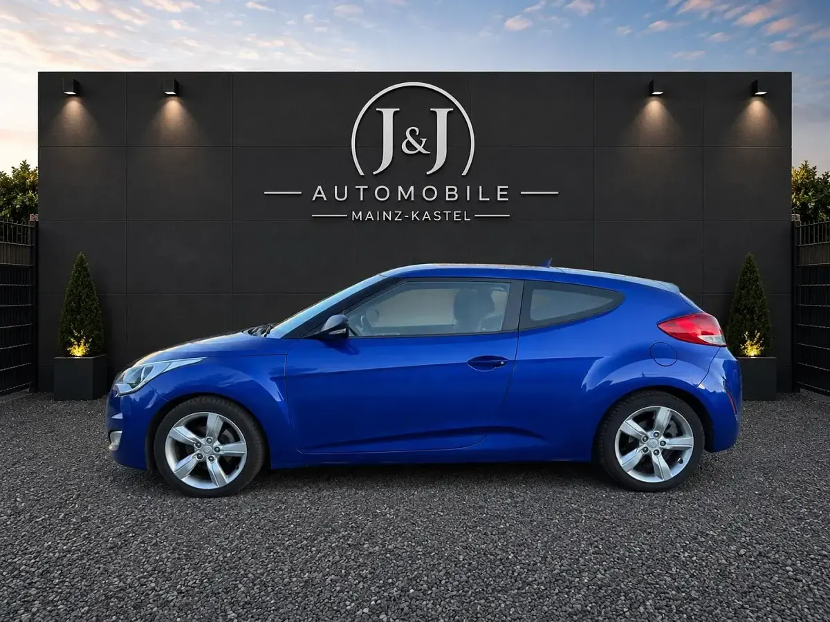 Gebraucht Hyundai Veloster 140 PS (102 kW) 2012 Blau Kleinwagen