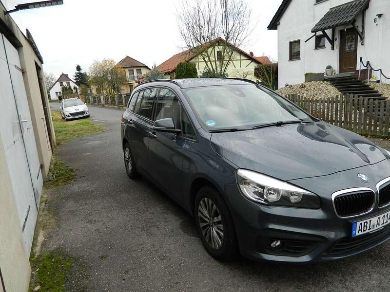 Gebraucht BMW 218 Comfort Edition 150 PS (110 kW) 2016 Blau Kombi