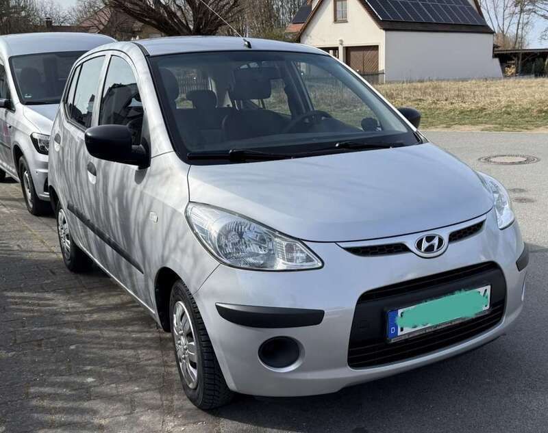 Silber Gebraucht 2008 Hyundai i10 Classic Kleinwagen | 2.800 € (Fairer Preis) - Bild 1/4