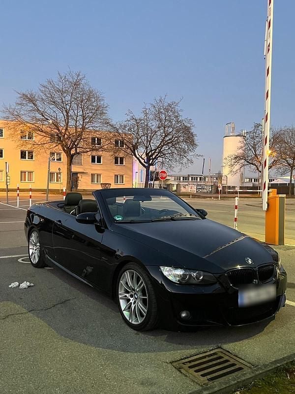 Schwarz Gebraucht 2007 BMW 325 Cabriolet Performance Cabrio | 15.000 € (Etwas zu teuer) - Bild 1/4