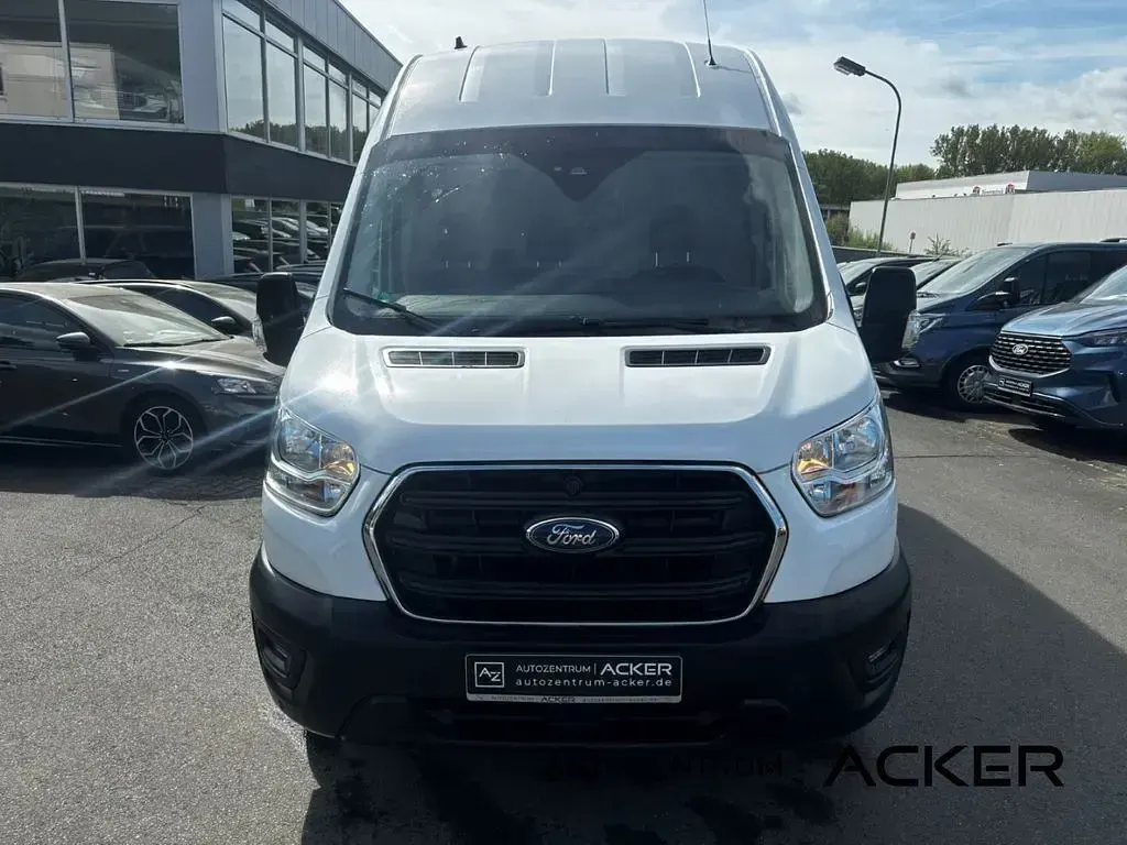 Gebraucht Ford Transit Trend 185 PS (136 kW) 2022 Weiß Van / Kleinbus