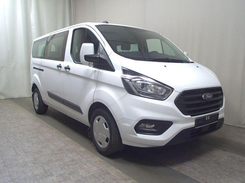 Gebraucht Ford Transit Custom Trend 150 PS (110 kW) 2023 Frost weiss Kombi