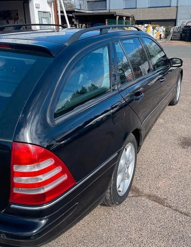 Gebraucht Mercedes C320 218 PS (160 kW) 2002 Schwarz Kombi