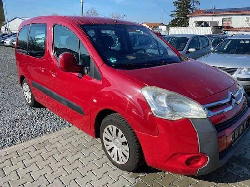 Gebraucht Citroën Berlingo 90 PS (66 kW) 2009 Farbe rot ardent/deckende Van / Kleinbus