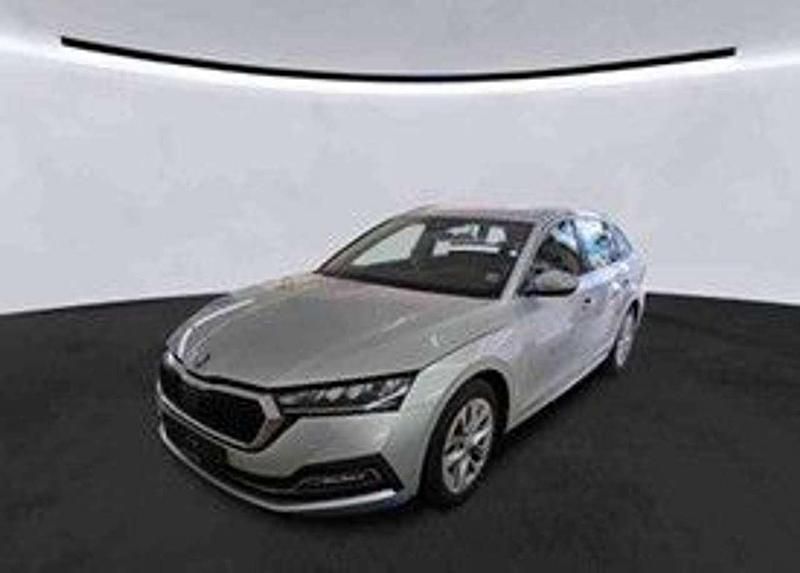 Gebraucht Skoda Octavia Style 116 PS (85 kW) 2022 Brilliantsilber metallic Kombi