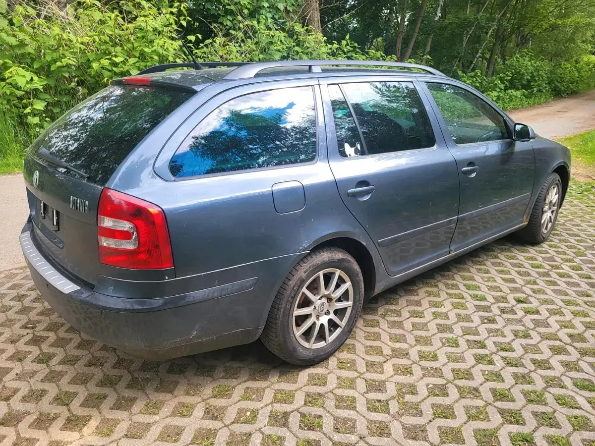 Gebraucht Skoda Octavia 140 PS (102 kW) 2007 Grau Kombi