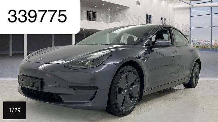 Grau Gebraucht 2021 Tesla Model 3 Standard Range Limousine | 22.950 € (Guter Preis) - Bild 1/4