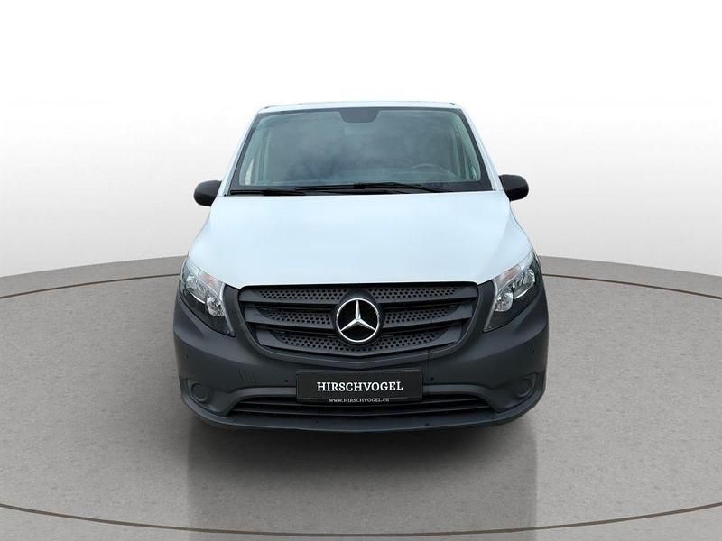 Gebraucht Mercedes Vito 163 PS (119 kW) 2018 Weiß Van