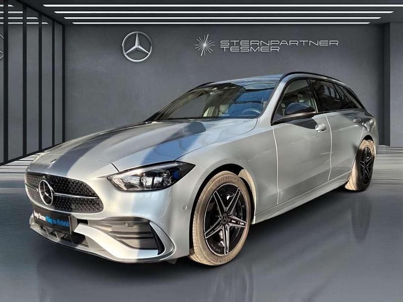 Hightechsilber Gebraucht 2022 Mercedes C300e AMG Kombi | 31.390 € (Guter Preis) - Bild 1/3