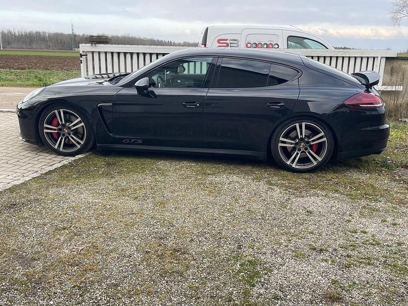 Schwarz Gebraucht 2013 Porsche Panamera GTS Limousine | 19.500 € - Bild 1/4