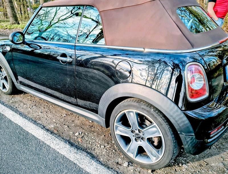 Gebraucht Mini Cooper Cabriolet 145 PS (106 kW) 2011 Schwarz Cabrio