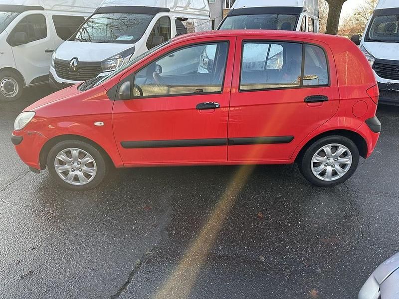 Gebraucht Hyundai Getz 67 PS (49 kW) 2008 Rot Kleinwagen