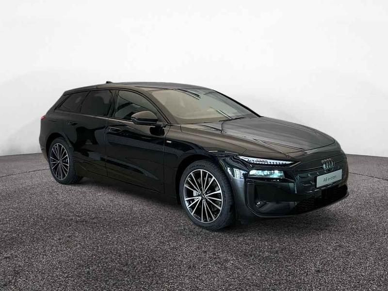 Neu Audi A6 e-tron S-Line 314 kW (428 PS) 2025 Mythosschwarz metallic Kombi