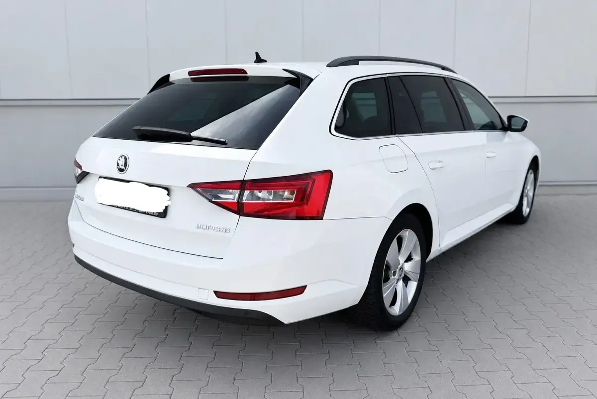 Używany Skoda Superb Style 150 KM (110 kW) 2017 Kombi