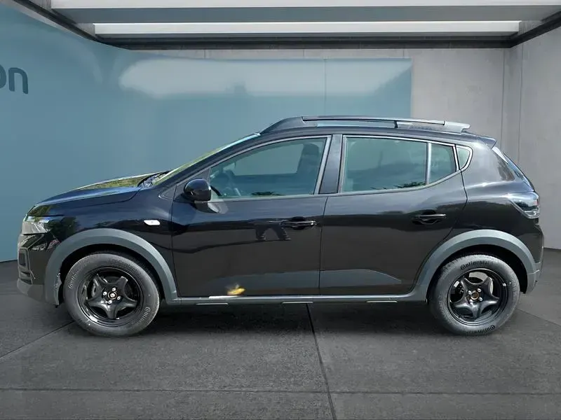 Neu Dacia Sandero Stepway 110 PS (80 kW) 2026 Schwarz Kleinwagen