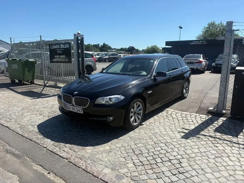 Gebraucht BMW 525 218 PS (160 kW) 2012 Schwarz Limousine