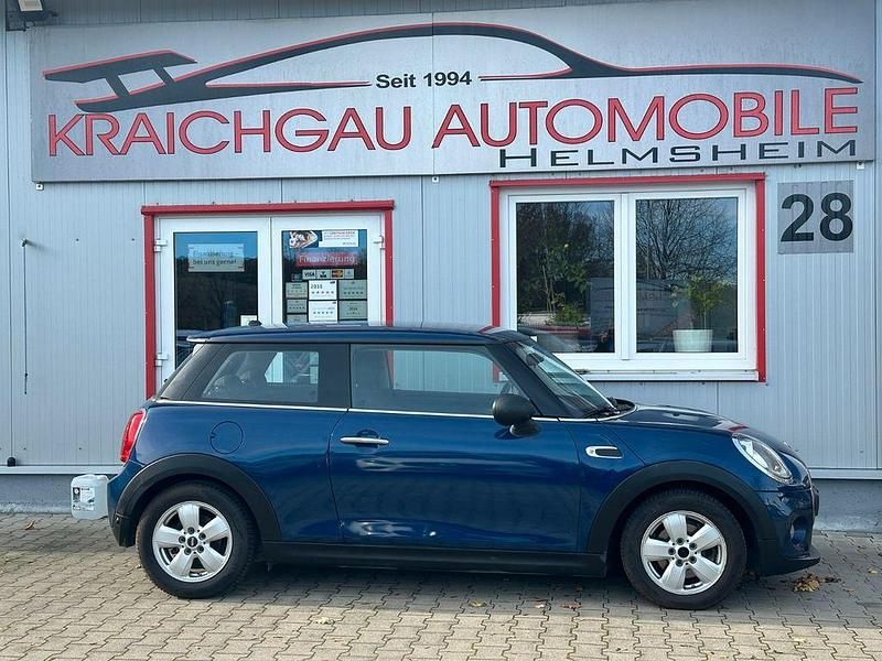 Gebraucht Mini ONE 102 PS (75 kW) 2017 Blau Kleinwagen