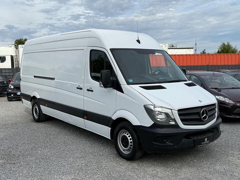 Weiß Gebraucht 2015 Mercedes Sprinter Van | 24.899 € - Bild 1/4