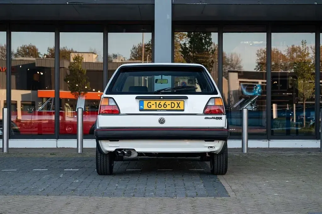Gebraucht VW Golf II GTI 111 PS (81 kW) 1989 Weiß Kleinwagen