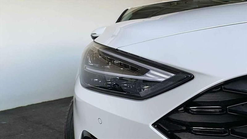 Neu Hyundai i30 101 PS (74 kW) 2025 Othercolor Kleinwagen