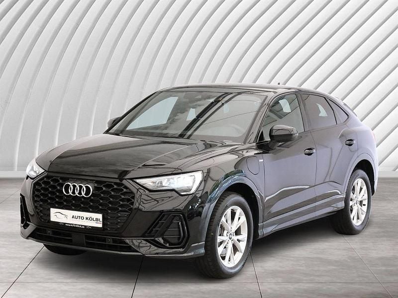 Mythosschwarz metallic Gebraucht 2022 Audi Q3 Sportback S-Line SUV | 32.990 € (Guter Preis) - Bild 1/4