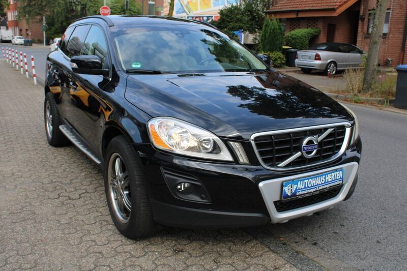 Schwarz Gebraucht 2009 Volvo XC60 Momentum SUV | 7.800 € (Guter Preis) - Bild 1/4