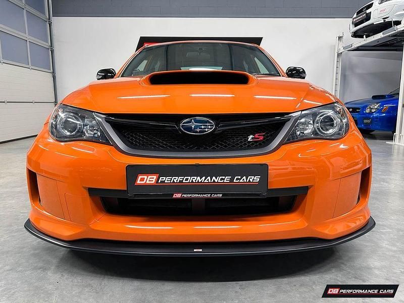 Gebraucht Subaru Impreza 309 PS (227 kW) 2013 Orange Limousine
