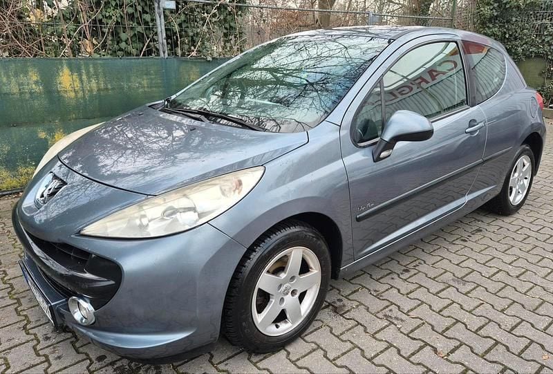 Gebraucht Peugeot 207 63 PS (46 kW) 2008 Grau Kleinwagen