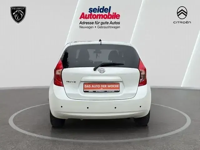 Gebraucht Nissan Note Acenta 98 PS (72 kW) 2017 Weiß Van / Kleinbus