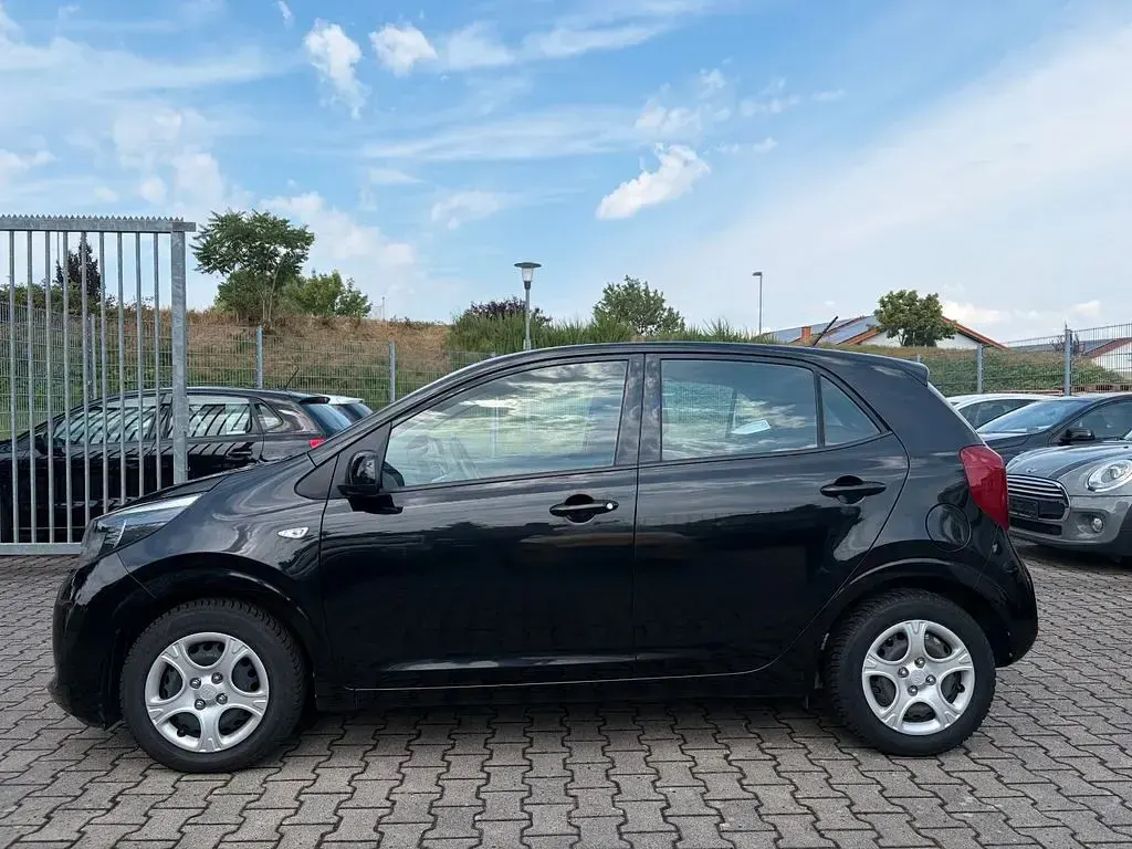 Gebraucht Kia Picanto 67 PS (49 kW) 2018 Schwarz Kleinwagen