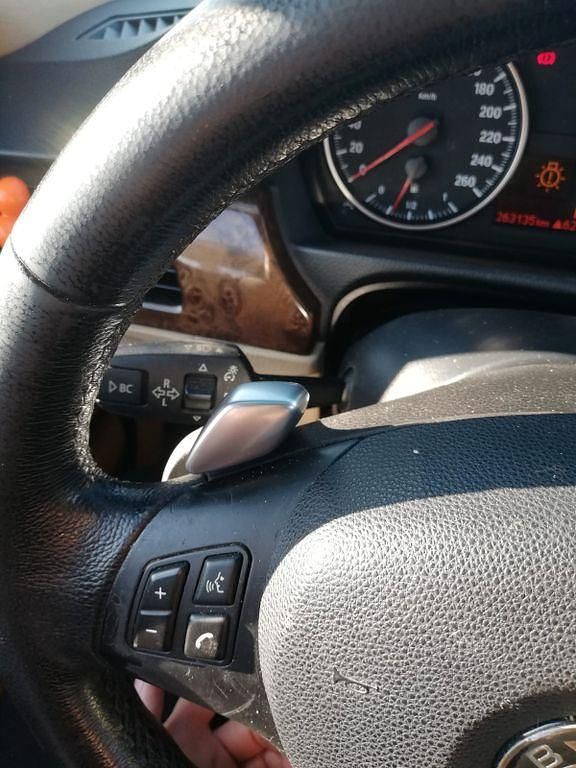 Gebraucht BMW 325 218 PS (160 kW) 2008 Schwarz Kombi