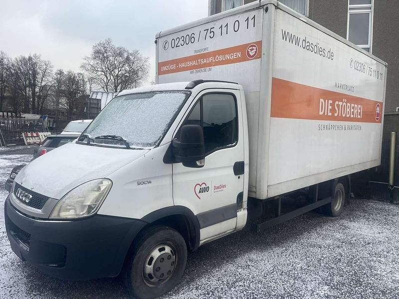 Gebraucht Iveco Daily 140 PS (102 kW) 2011 Weiß Van / Kleinbus