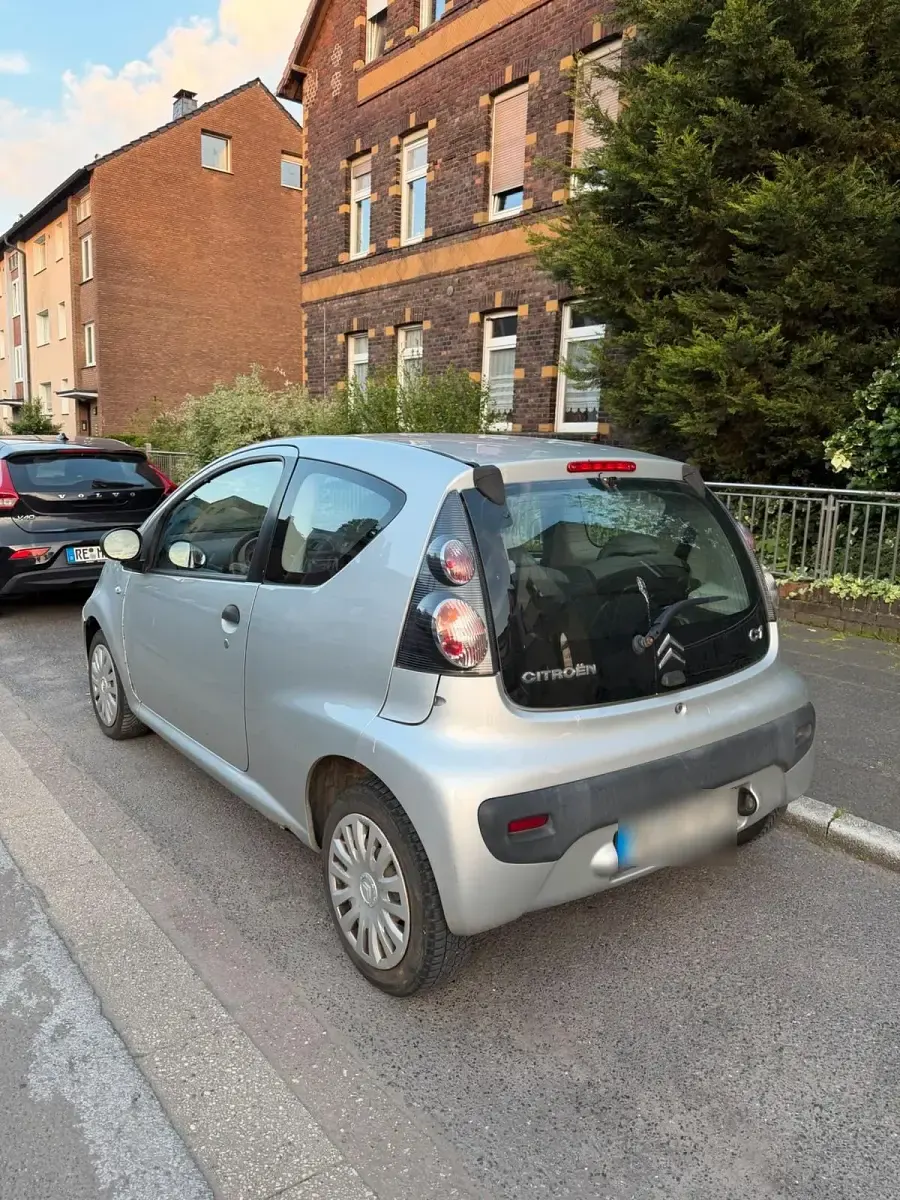 Gebraucht Citroën C1 68 PS (50 kW) 2010 Silber Kleinwagen