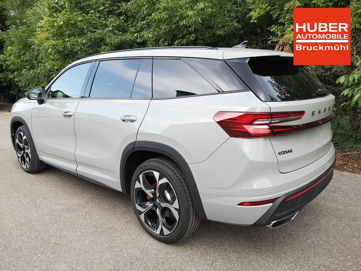 Neu Skoda Kodiaq RS 265 PS (194 kW) 2026 Stahlgrau SUV