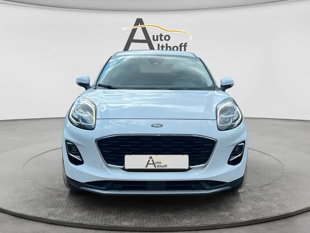 Gebraucht Ford Puma Titanium 125 PS (91 kW) 2020 Frozen white (metallic) SUV