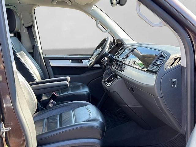 Gebraucht VW T6 Highline 199 PS (146 kW) 2019 Braun Van