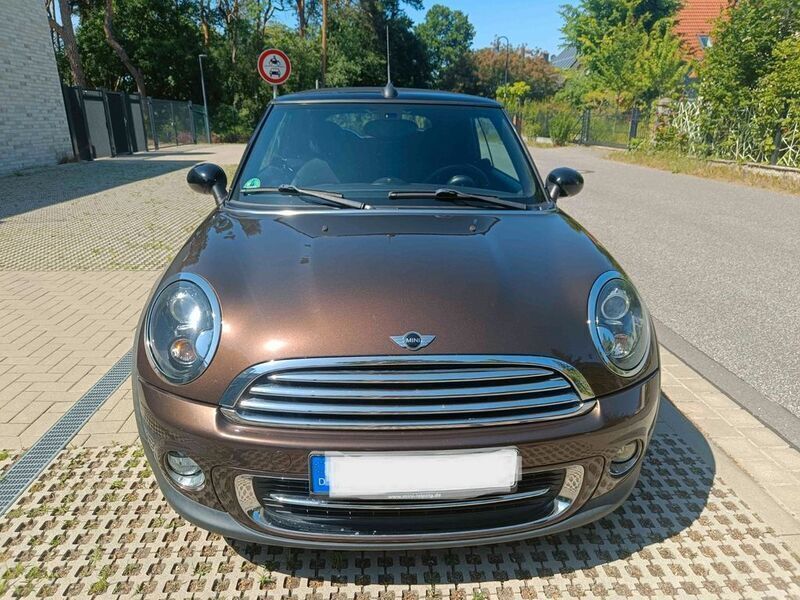 Braun Gebraucht 2011 Mini Cooper Cabriolet Cabrio | 8.600 € (Fairer Preis) - Bild 1/4