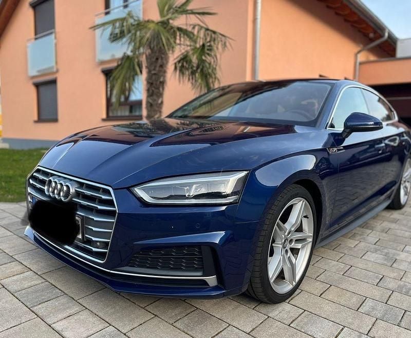 Gebraucht Audi A5 Sportback Design 170 PS (125 kW) 2018 Blau Kleinwagen
