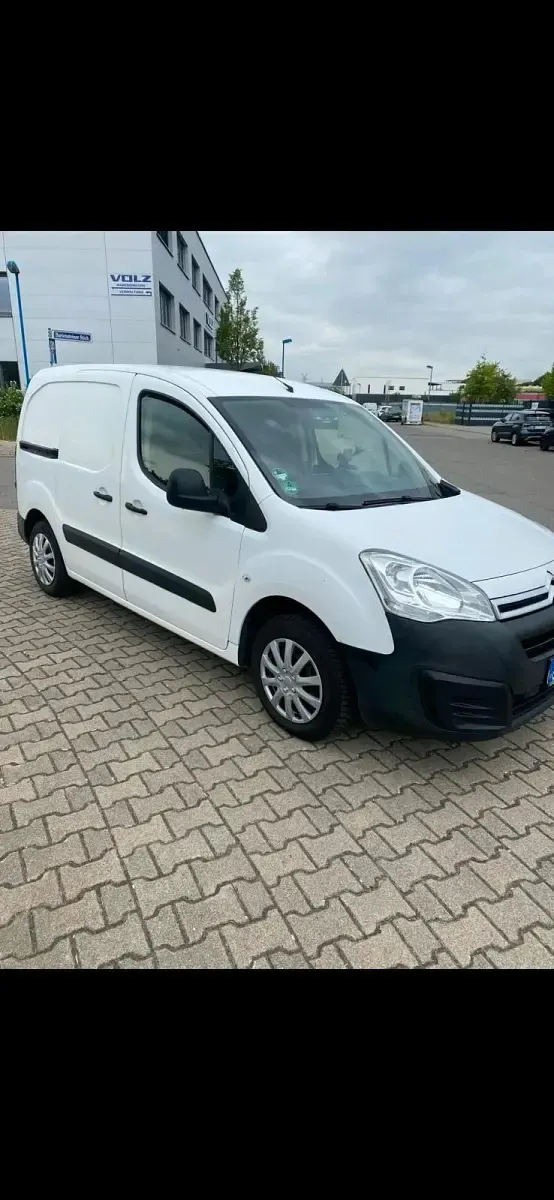 Gebraucht Citroën Berlingo 120 PS (88 kW) 2017 Weiß Van / Kleinbus