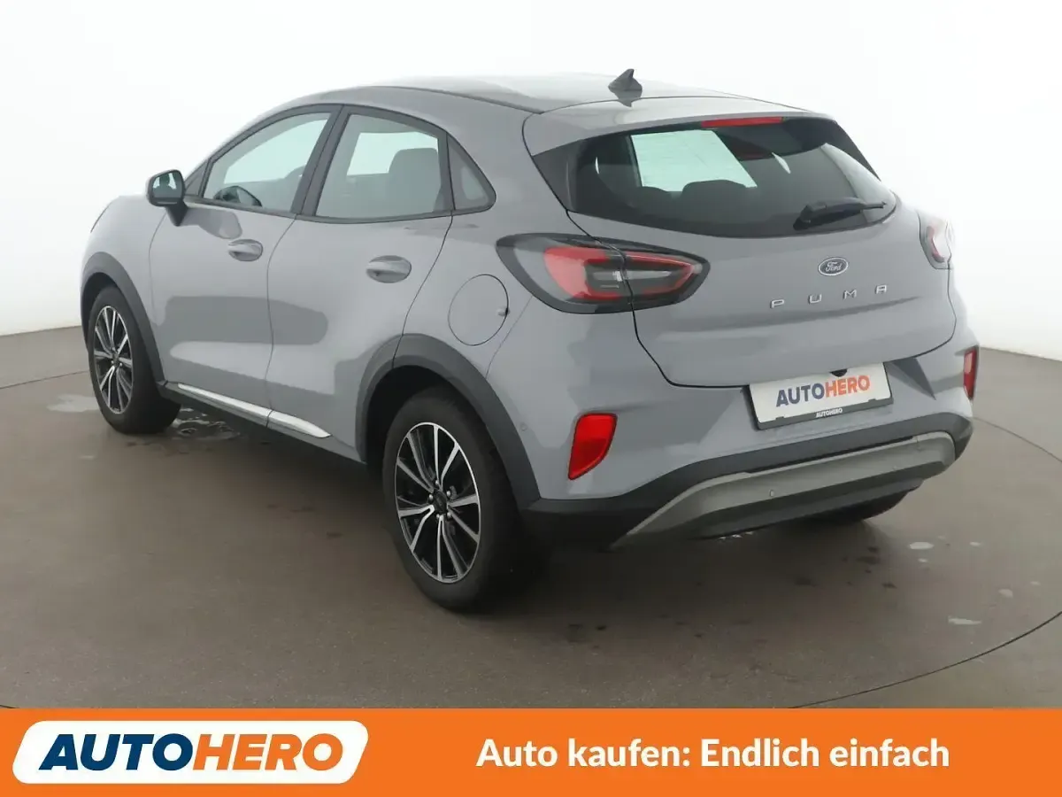 Gebraucht Ford Puma Titanium 155 PS (114 kW) 2023 Grau SUV