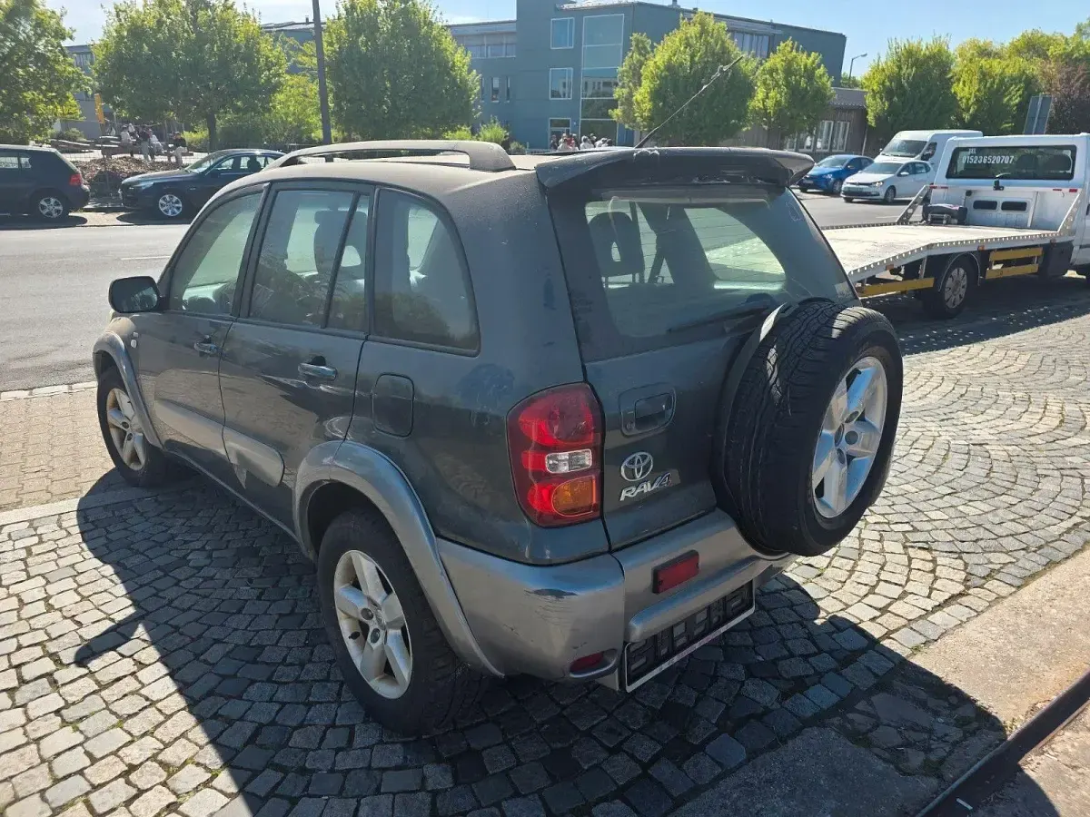 Gebraucht Toyota RAV4 Executive 150 PS (110 kW) 2005 Grau SUV
