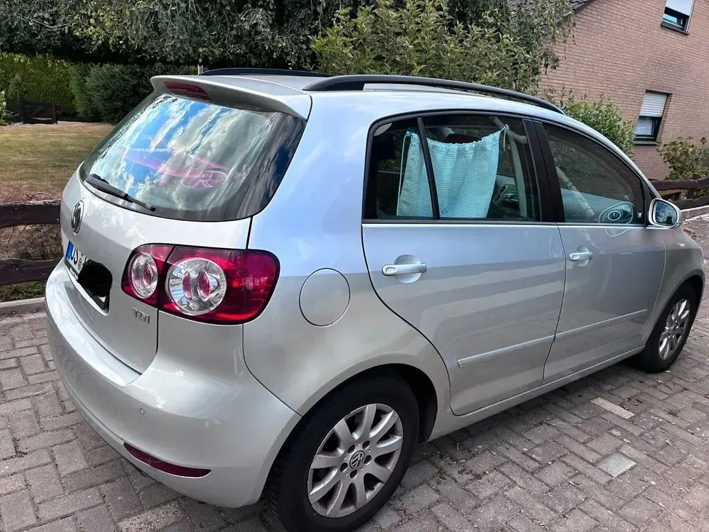 Gebraucht VW Golf Plus Comfortline 105 PS (77 kW) 2010 Van / Kleinbus