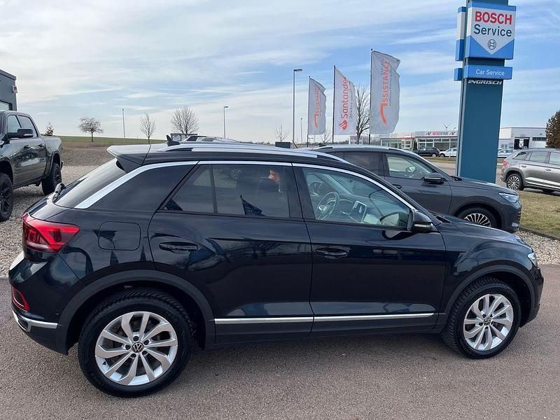 Gebraucht VW T-Roc Style 150 PS (110 kW) 2025 Schwarz SUV