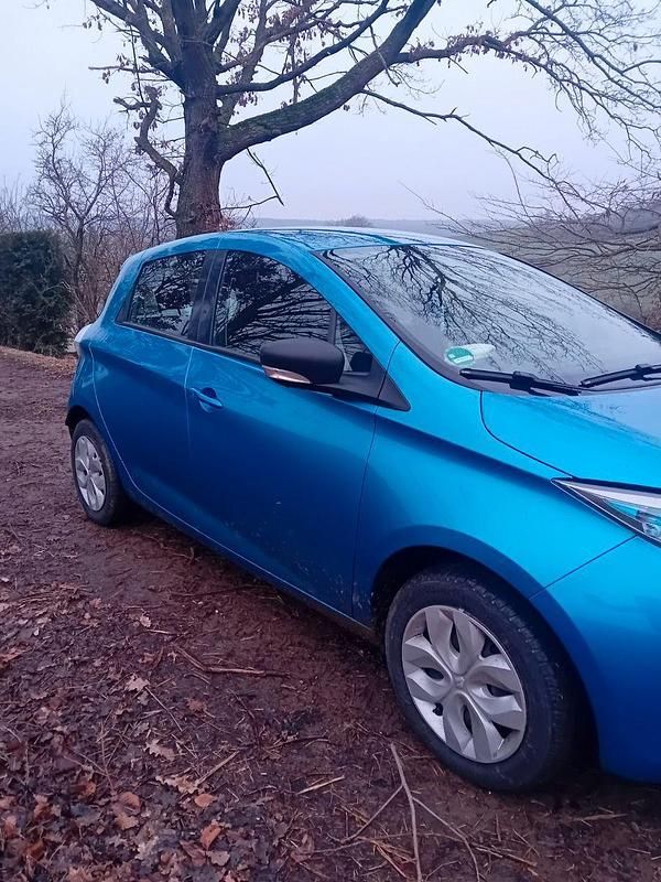Gebraucht Renault Zoe 67 kW (92 PS) 2019 Blau Kleinwagen