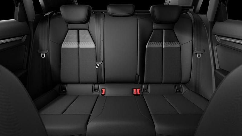 Gebraucht Audi A3 Ambiente 150 PS (110 kW) 2024 Schwarz Limousine