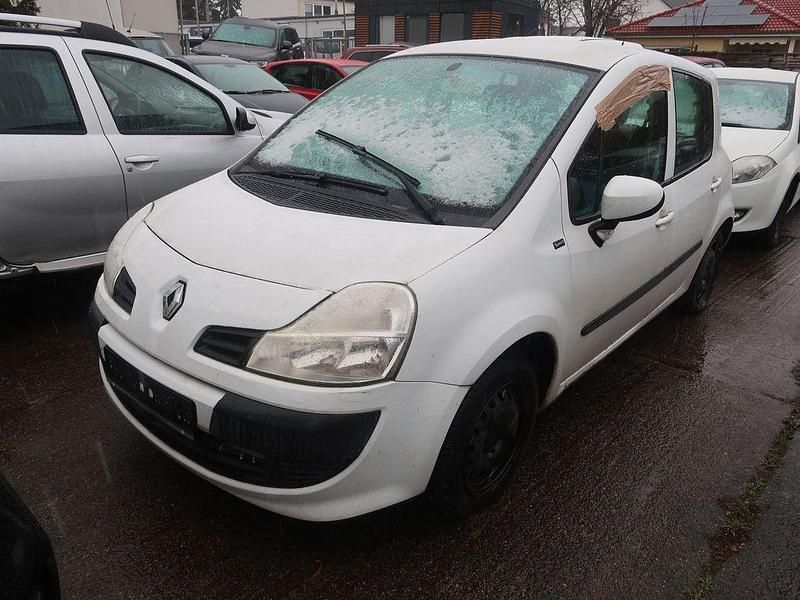 Weiß Gebraucht 2011 Renault Modus Van / Kleinbus | 999 € (Superpreis) - Bild 1/4