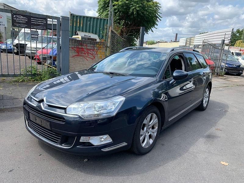 Grau Gebraucht 2010 Citroën C5 Exclusive Kombi | 2.450 € (Fairer Preis) - Bild 1/4