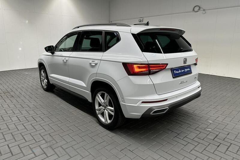 Gebraucht Seat Ateca 4Drive 190 PS (139 kW) 2022 Weiß (nevadaweissmet.) SUV